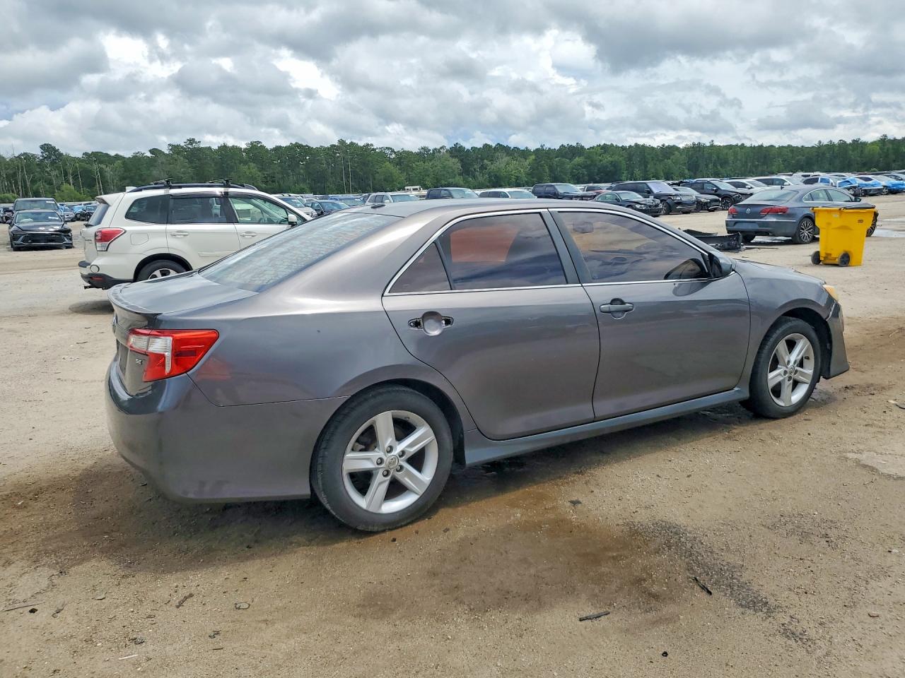 2013 Toyota Camry Se Gray vin: 4T1BF1FK6DU712643