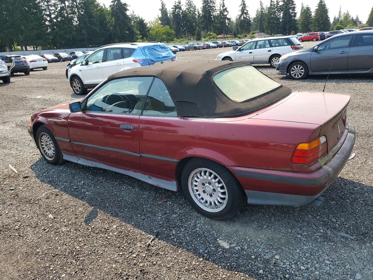 1994 Bmw 325 Ic Automatic Red vin: WBABJ6323RJD32950