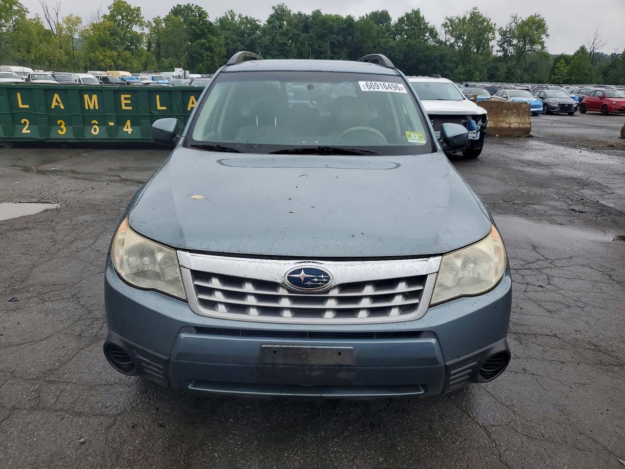 2012 Subaru Forester 2.5x Premium Blue vin: JF2SHADCXCH448393