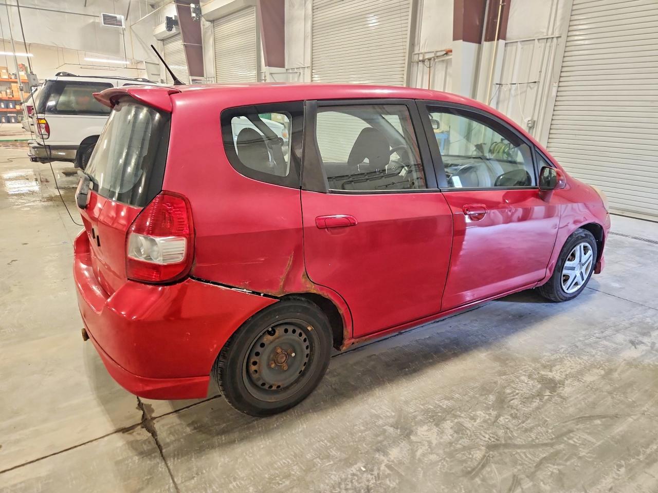 2008 Honda Fit Red vin: JHMGD38408S067014