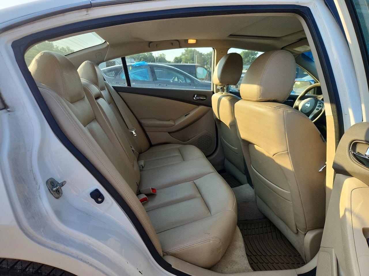 2012 Nissan Altima 2.5 White vin: 1N4AL2AP6CN442765