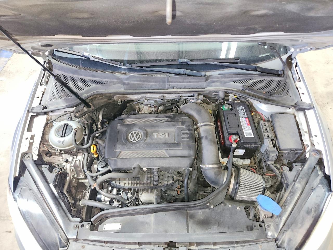 2015 Volkswagen Gti Silver vin: 3VW5T7AU2FM013519