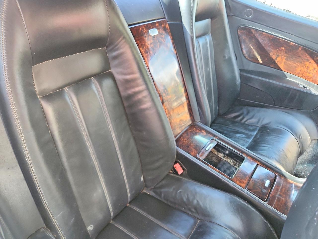 2005 Bentley Continental Gt White vin: SCBCR63W95C027812