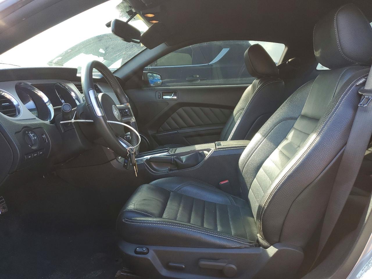 2012 Ford Mustang Silver vin: 1ZVBP8AM9C5217362