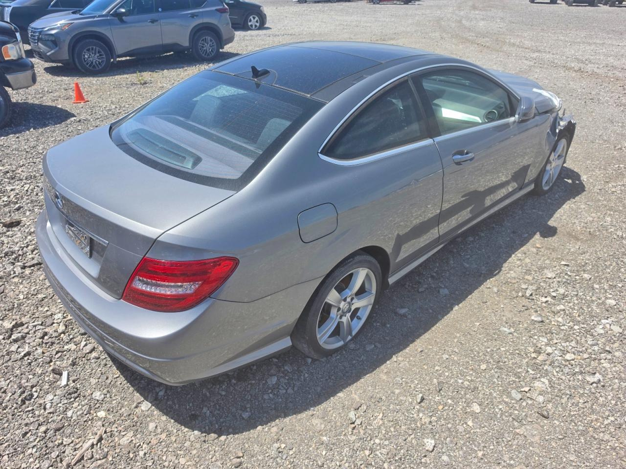 2012 Mercedes-benz C 250 Gray vin: WDDGJ4HB2CF792300