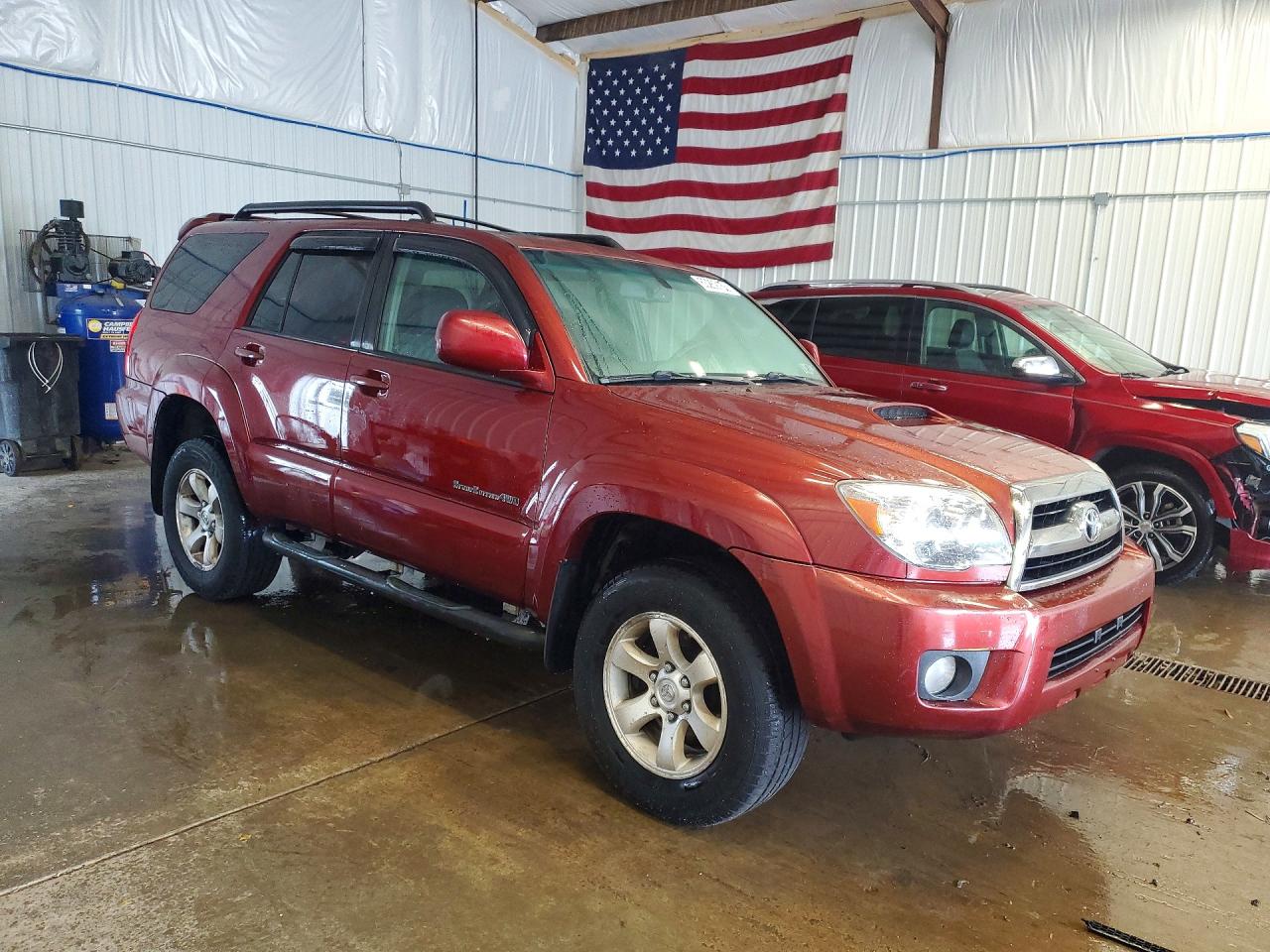 2009 Toyota 4runner Sport Edition Red vin: JTEBU14R89K036902