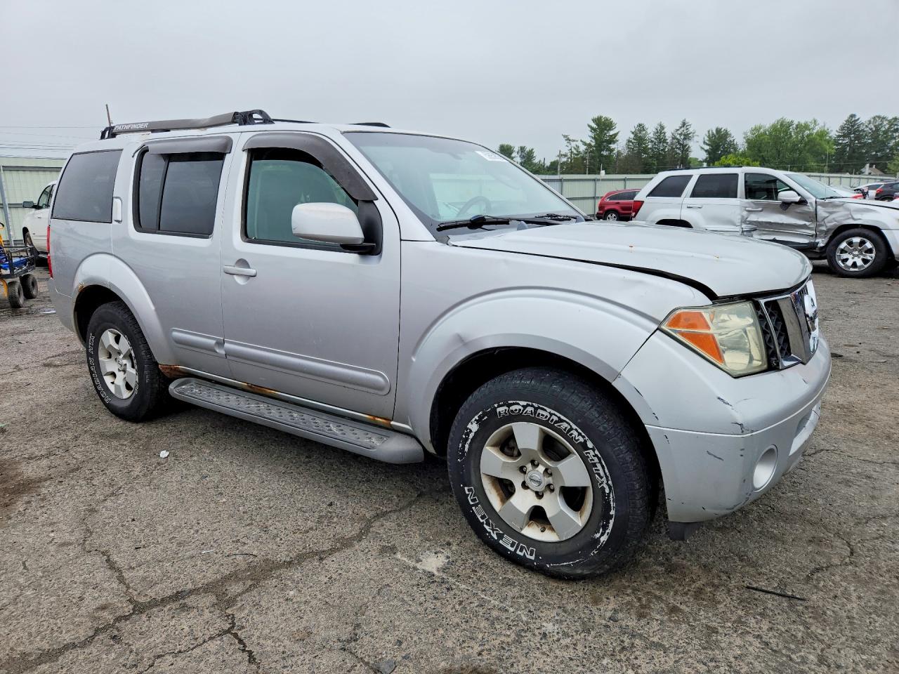 2006 Nissan Pathfinder S Silver vin: 5N1AR18W76C651279