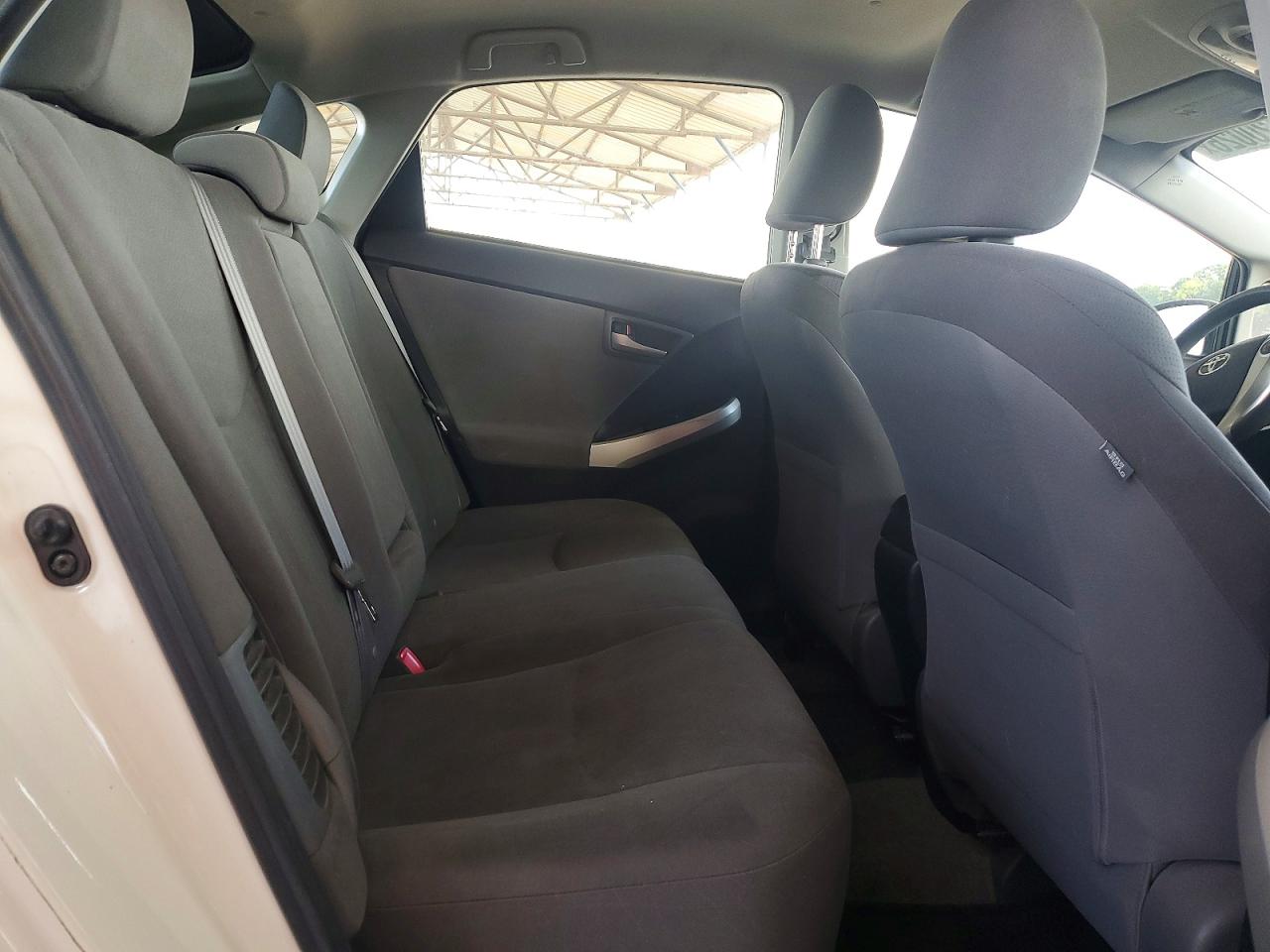 2012 Toyota Prius Two White vin: JTDKN3DU7C1603468