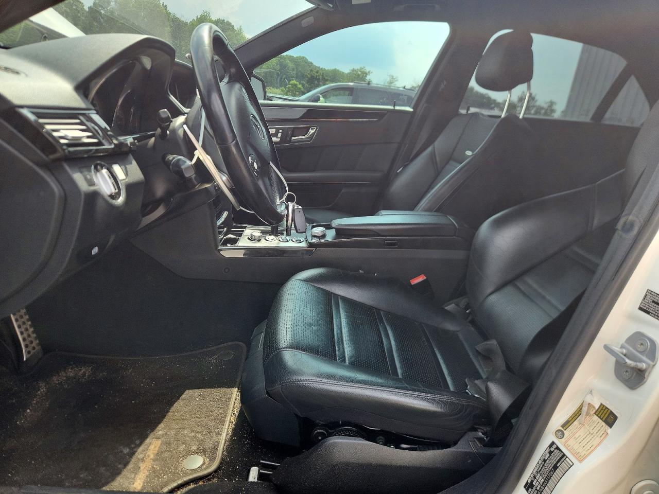 2010 Mercedes-benz E 63 Amg Белый vin: WDDHF7HBXAA117067