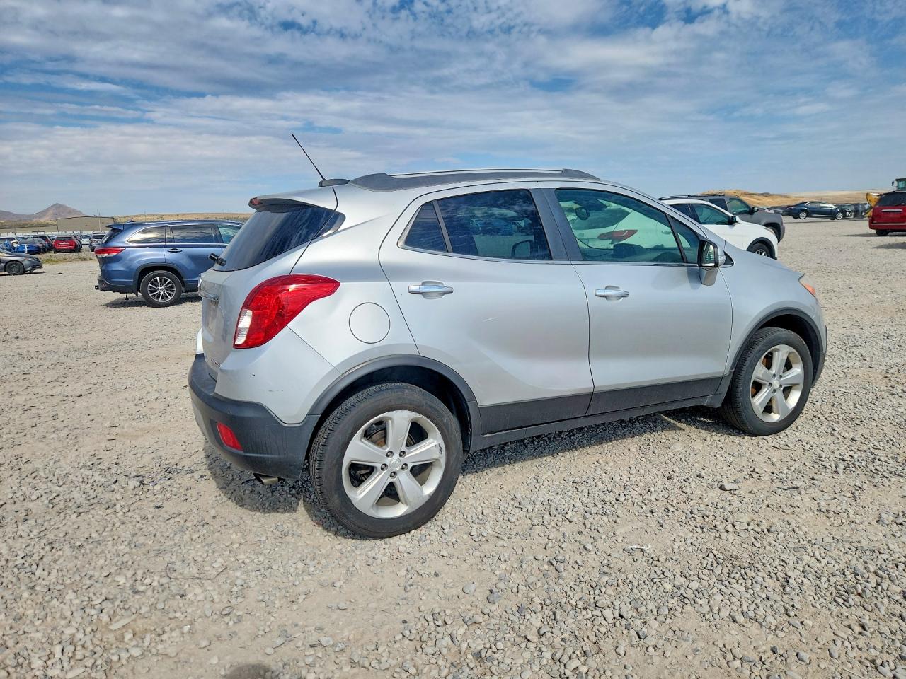 2015 Buick Encore Convenience Серебряный vin: KL4CJFSB8FB040362