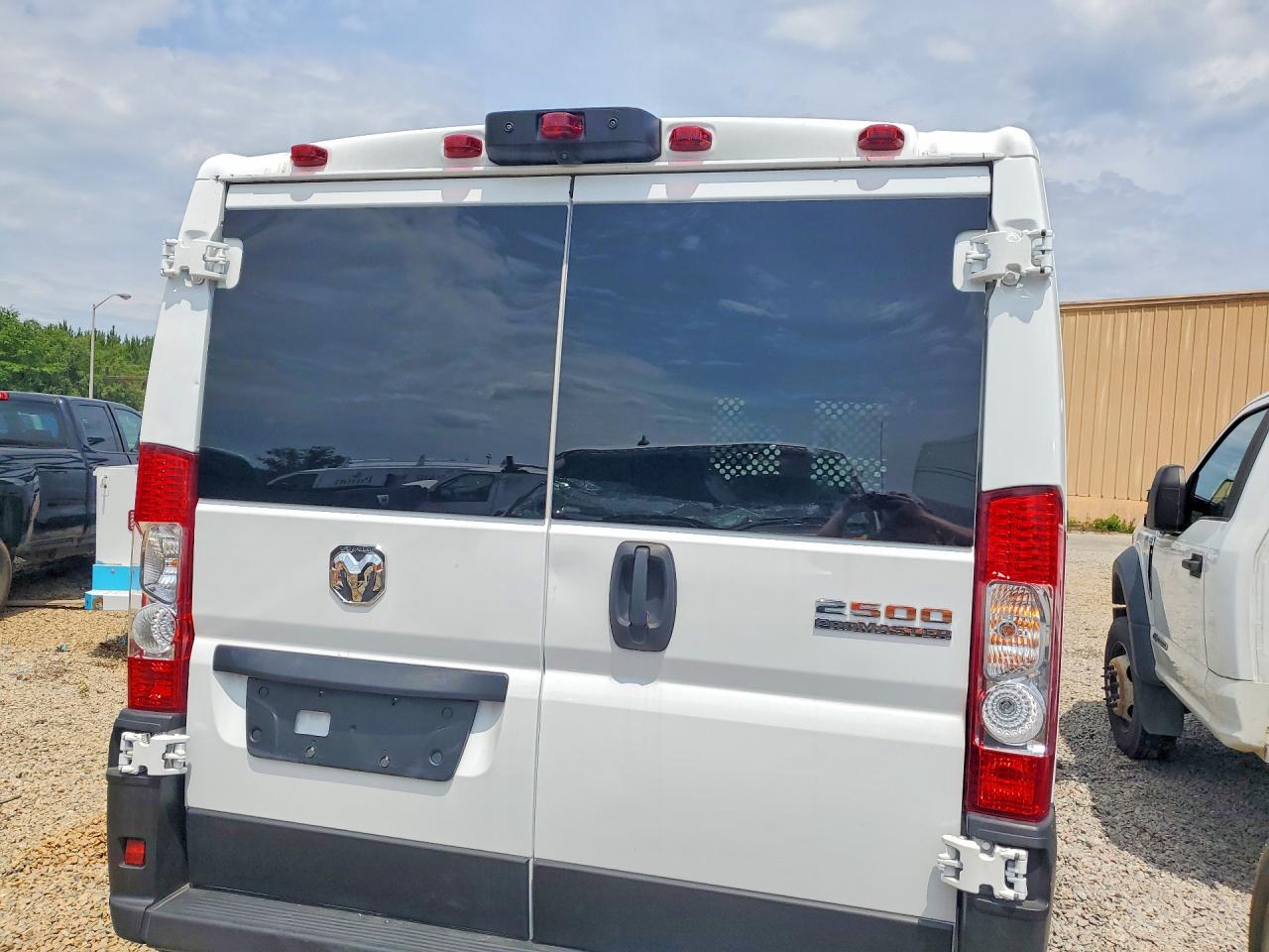 2025 Ram Promaster 2500 2500 Standard White vin: 3C6LRVVG6SE538239