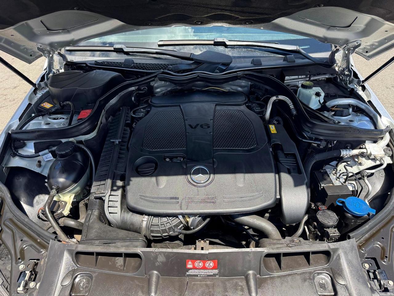2014 Mercedes-benz C 300 4matic Silver vin: WDDGF8AB7EG239514