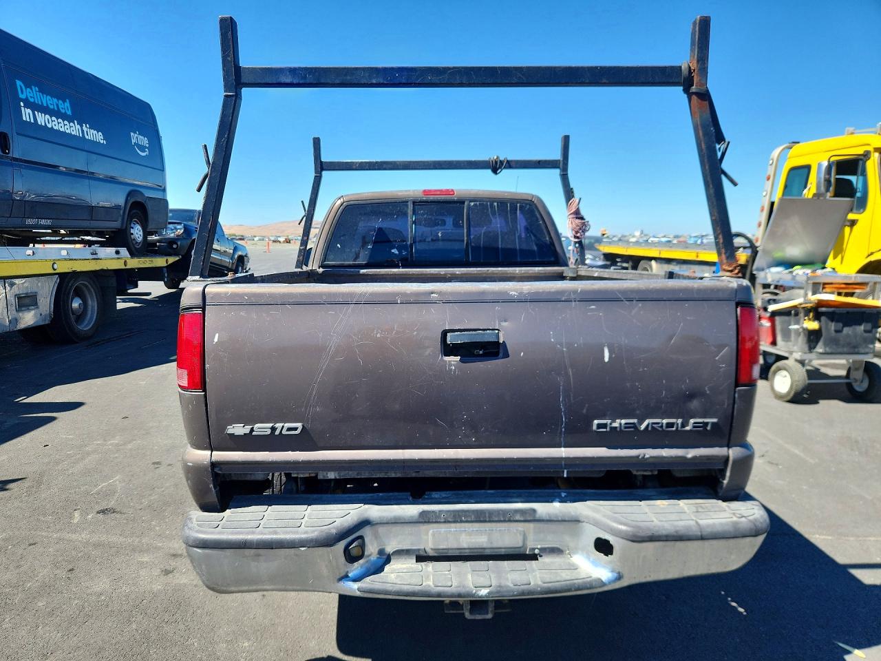 1998 Chevrolet S Truck S10 Brown vin: 1GCCS19X4W8129317