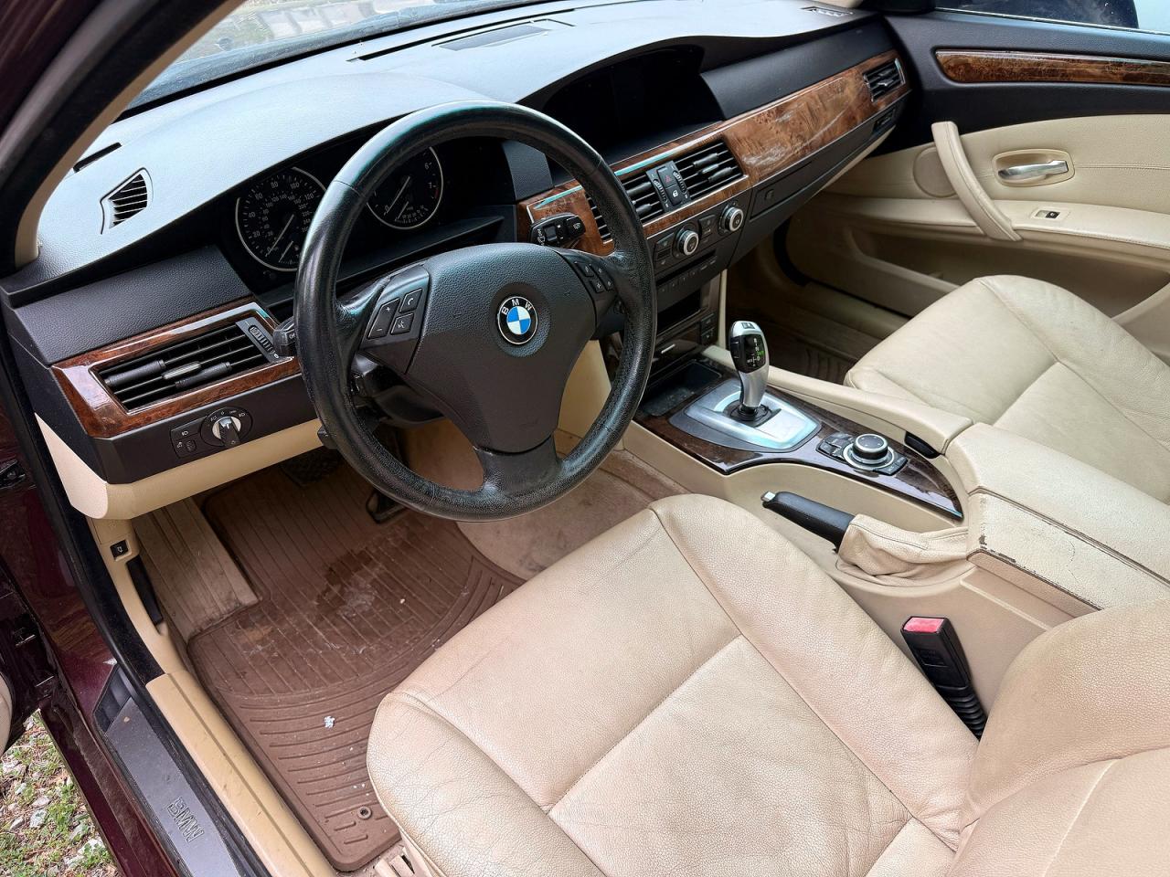 2009 Bmw 528 I Burgundy vin: WBANU53539C119930