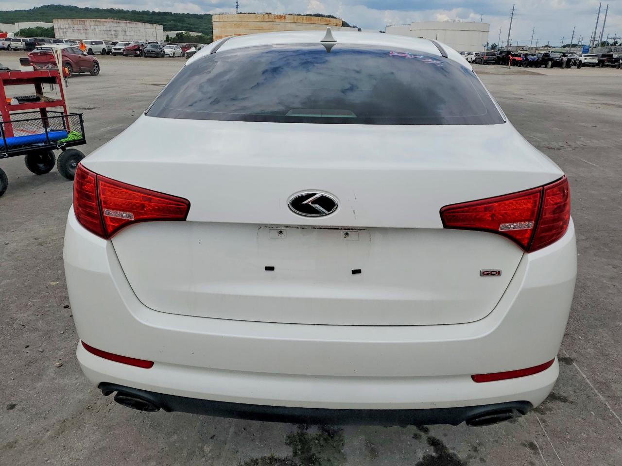 2013 Kia Optima Lx Белый vin: KNAGM4A78D5382533