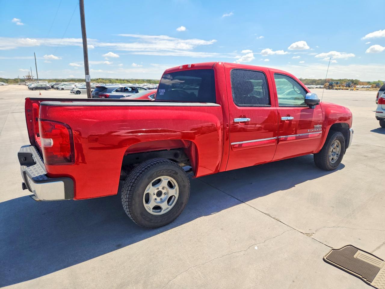 2013 Chevrolet Silverado C1500 Lt Red vin: 3GCPCSE01DG331858