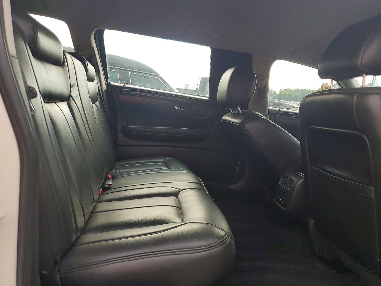 2009 Cadillac Professional Chassis Белый vin: 1GEEK90Y49U550065