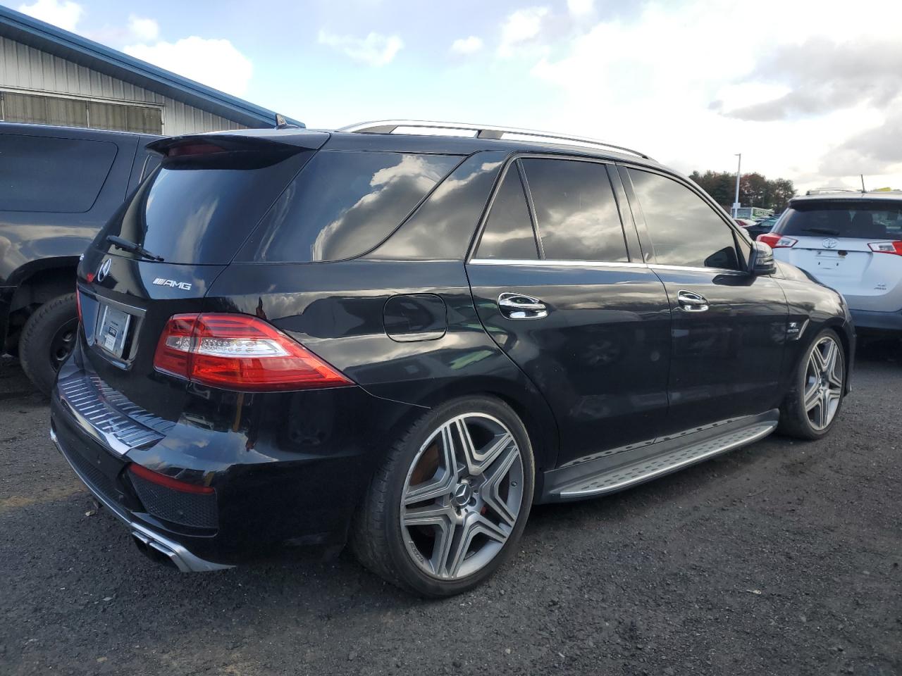 2013 Mercedes-benz Ml 63 Amg Black vin: 4JGDA7EB8DA109187