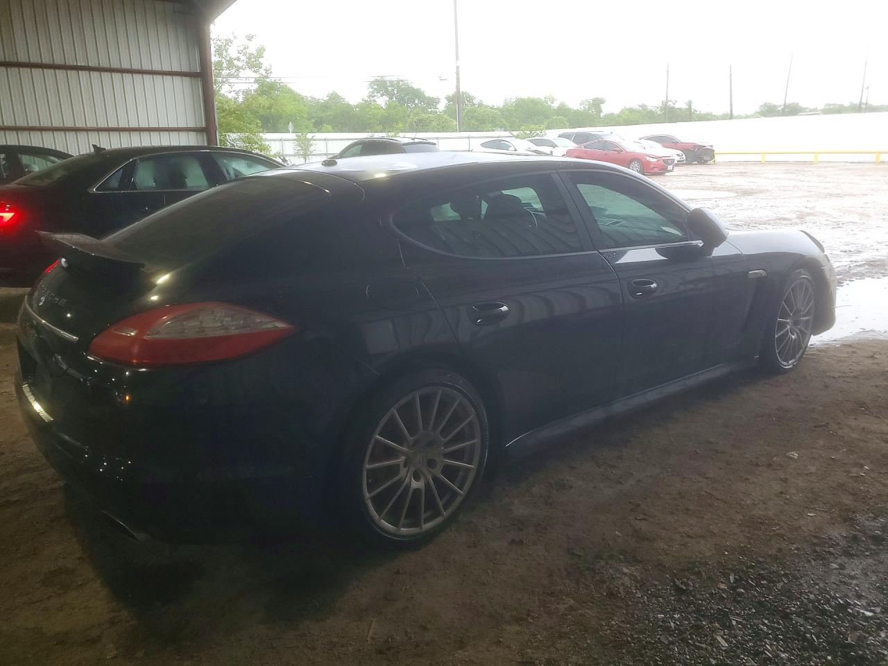 2011 Porsche Panamera 2 Black vin: WP0AA2A71BL011244