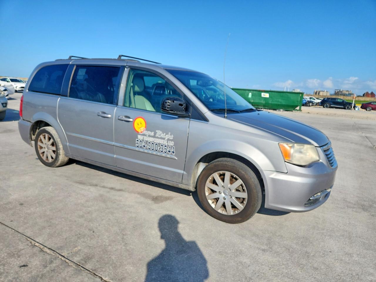2013 Chrysler Town & Country Touring Серебряный vin: 2C4RC1BG1DR645640