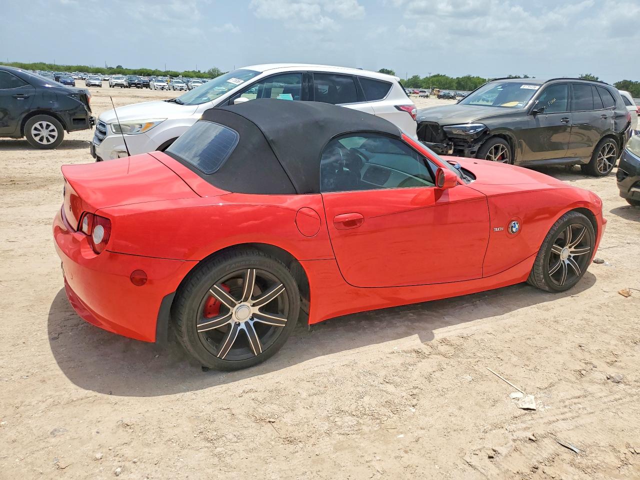 2005 Bmw Z4 3.0 Красный vin: 4USBT53565LU09124