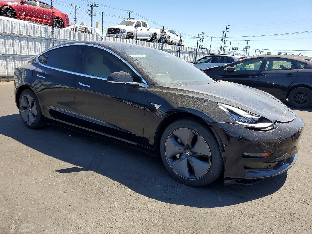 2020 Tesla Model 3 Черный vin: 5YJ3E1EA3LF662067