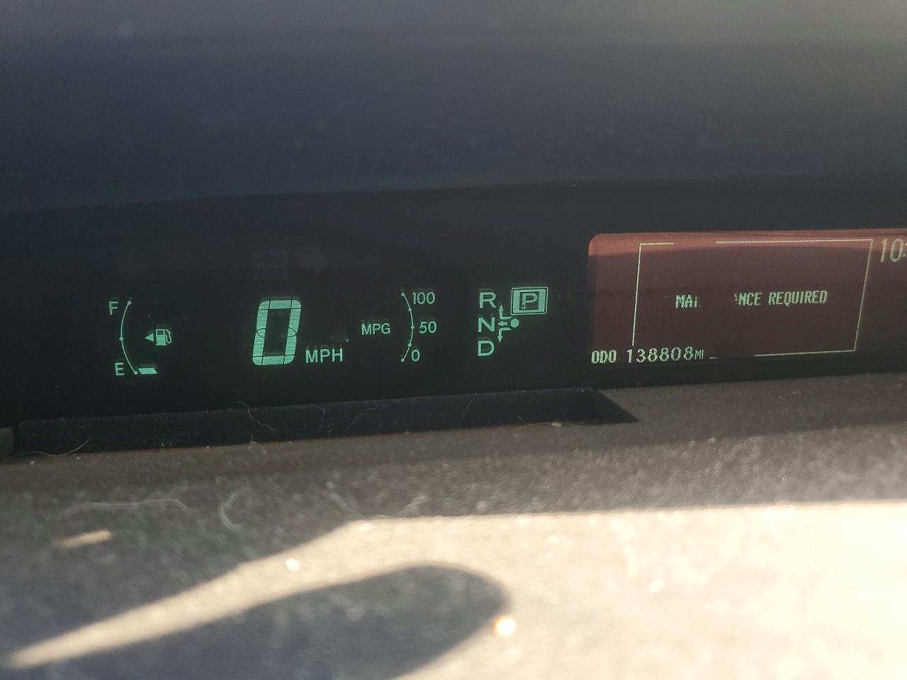 2012 Toyota Prius Two Серебряный vin: JTDKN3DU3C5412347