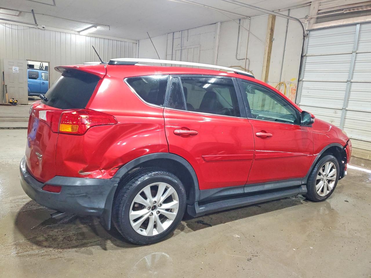 2014 Toyota Rav4 Limited Red vin: 2T3DFREV8EW162423