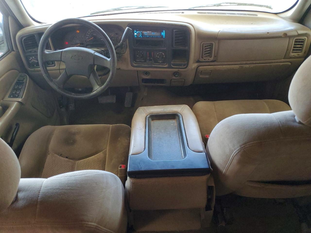 2005 Chevrolet Silverado C1500 White vin: 2GCEC13T351333488