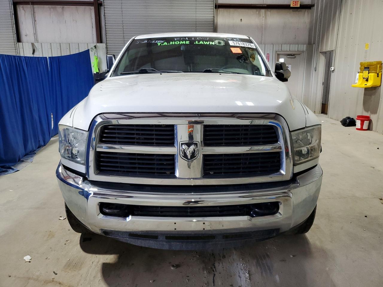 2012 Dodge Ram 2500 St White vin: 3C6TD5H22CG330217