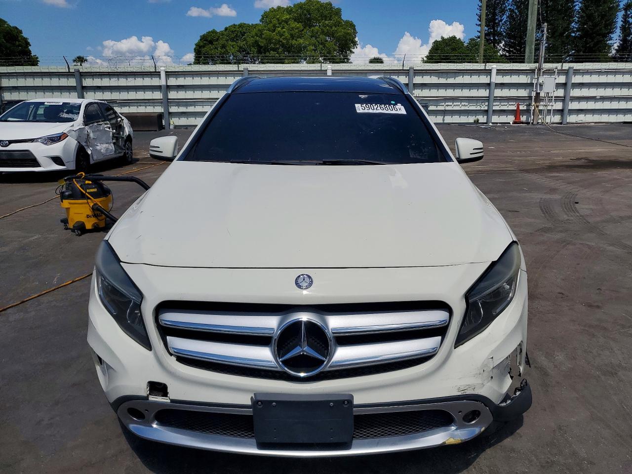 2015 Mercedes-benz Gla 250 4matic White vin: WDCTG4GB2FJ148140