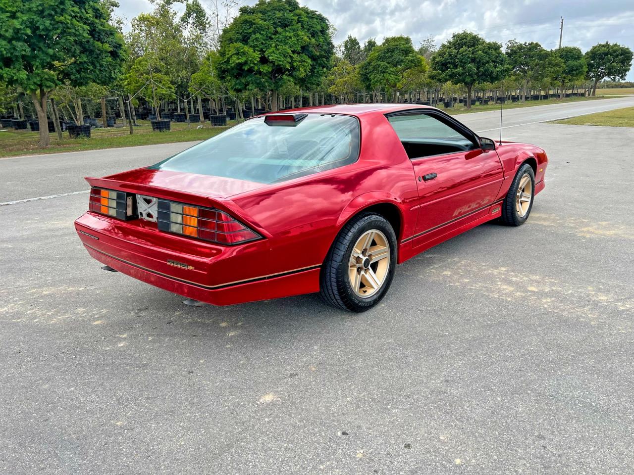 1986 Chevrolet Camaro Red vin: 1G1FP87F3GL117622