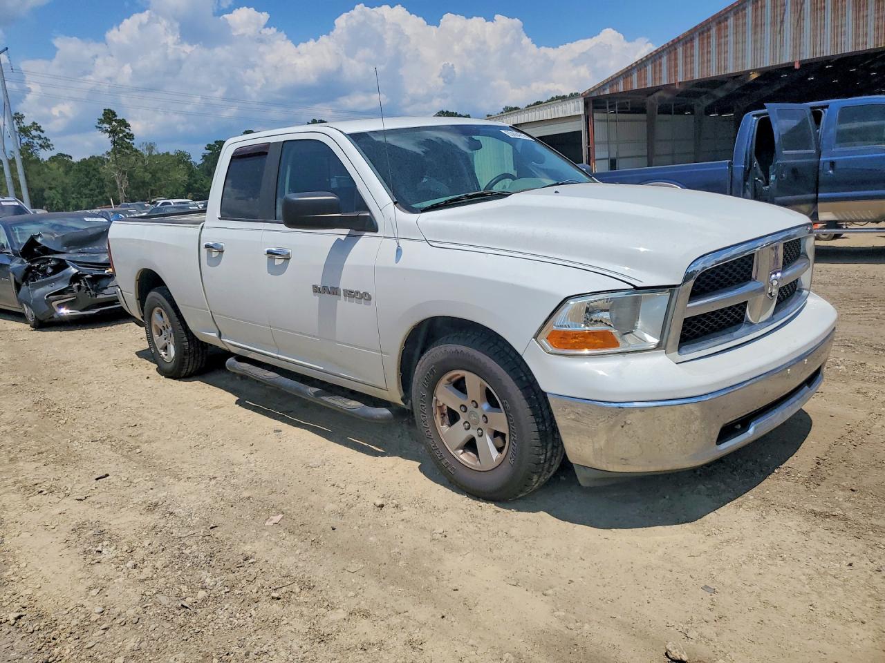 2011 Dodge Ram 1500 Белый vin: 1D7RB1GP0BS560401