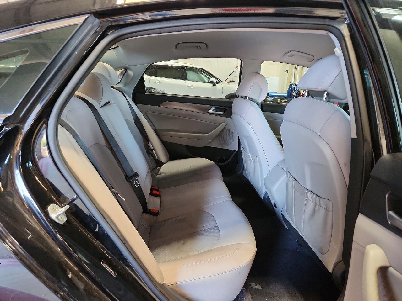 2015 Hyundai Sonata Sport Черный vin: 5NPE34AF5FH237540