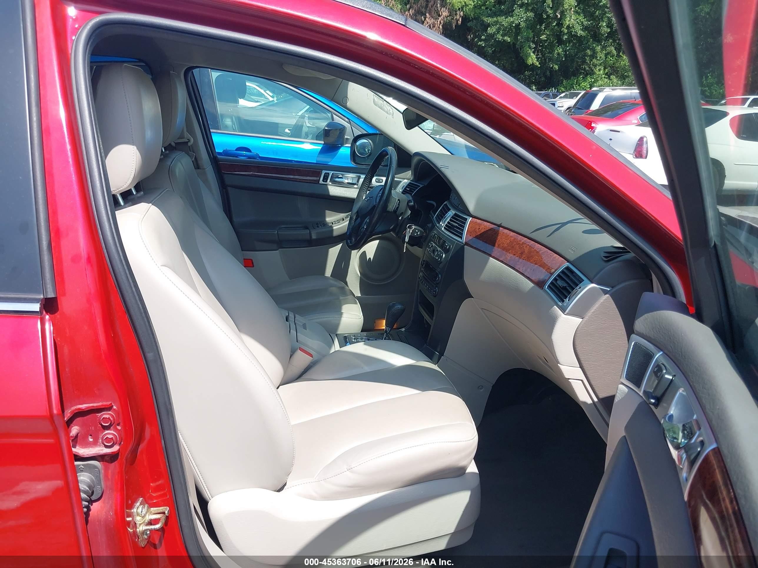 2006 Chrysler Pacifica Touring Red vin: 2A4GF68406R885624