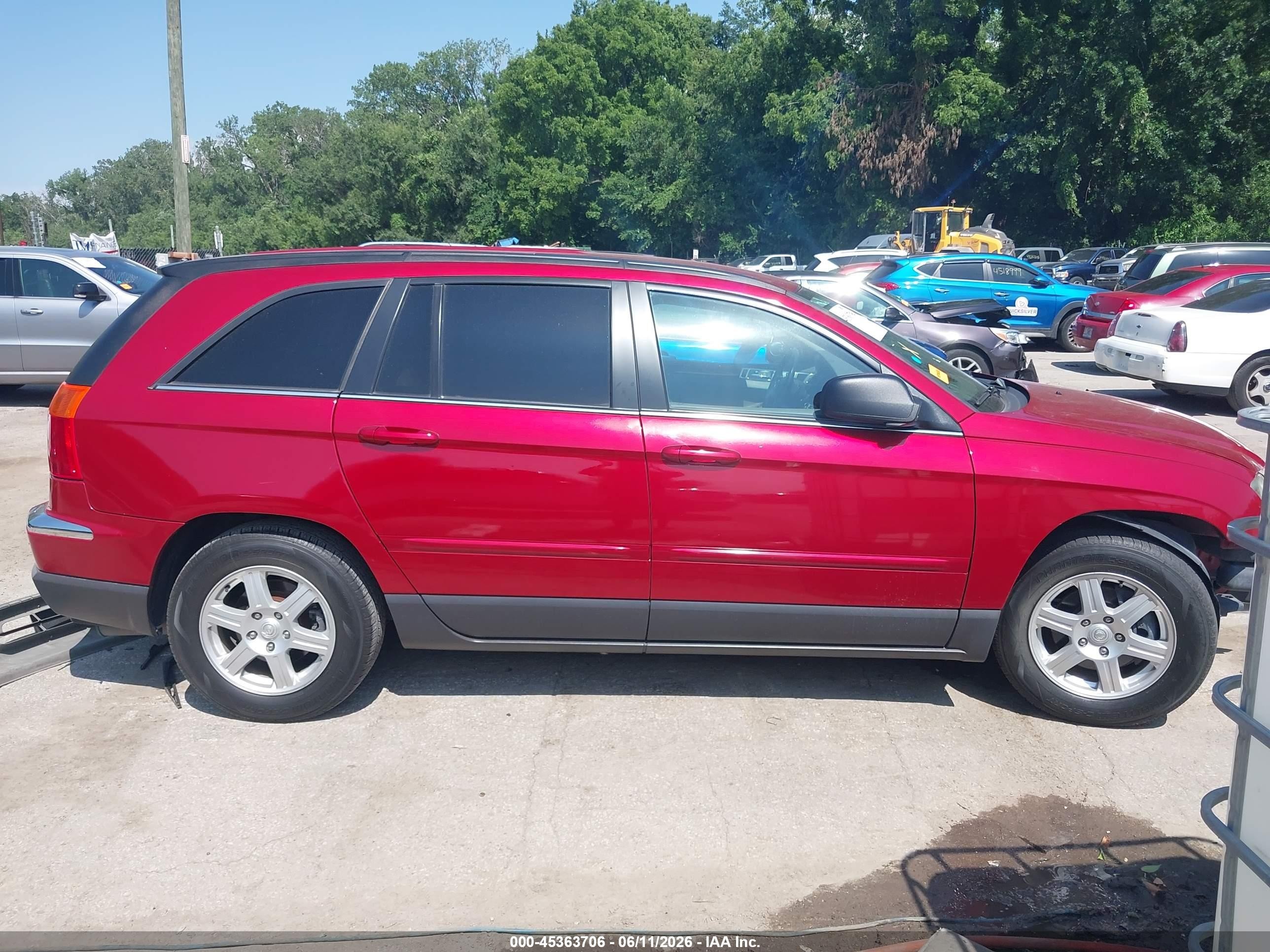 2006 Chrysler Pacifica Touring Red vin: 2A4GF68406R885624