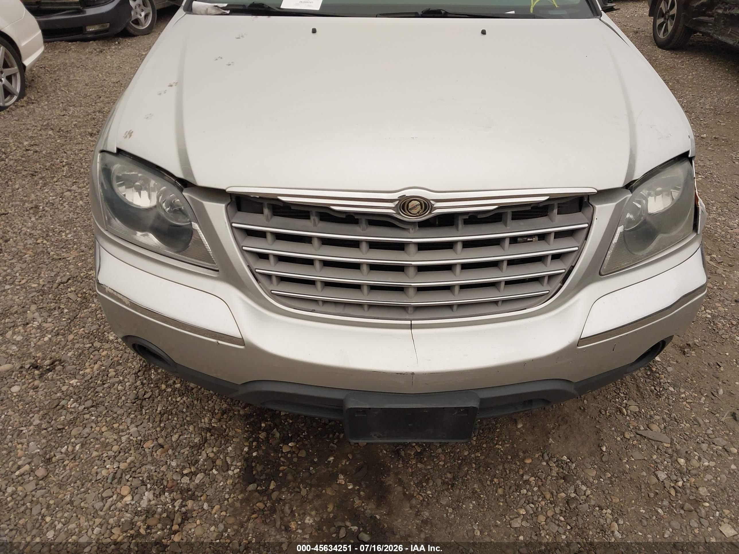 2006 Chrysler Pacifica Touring Silver vin: 2A4GF68416R722271