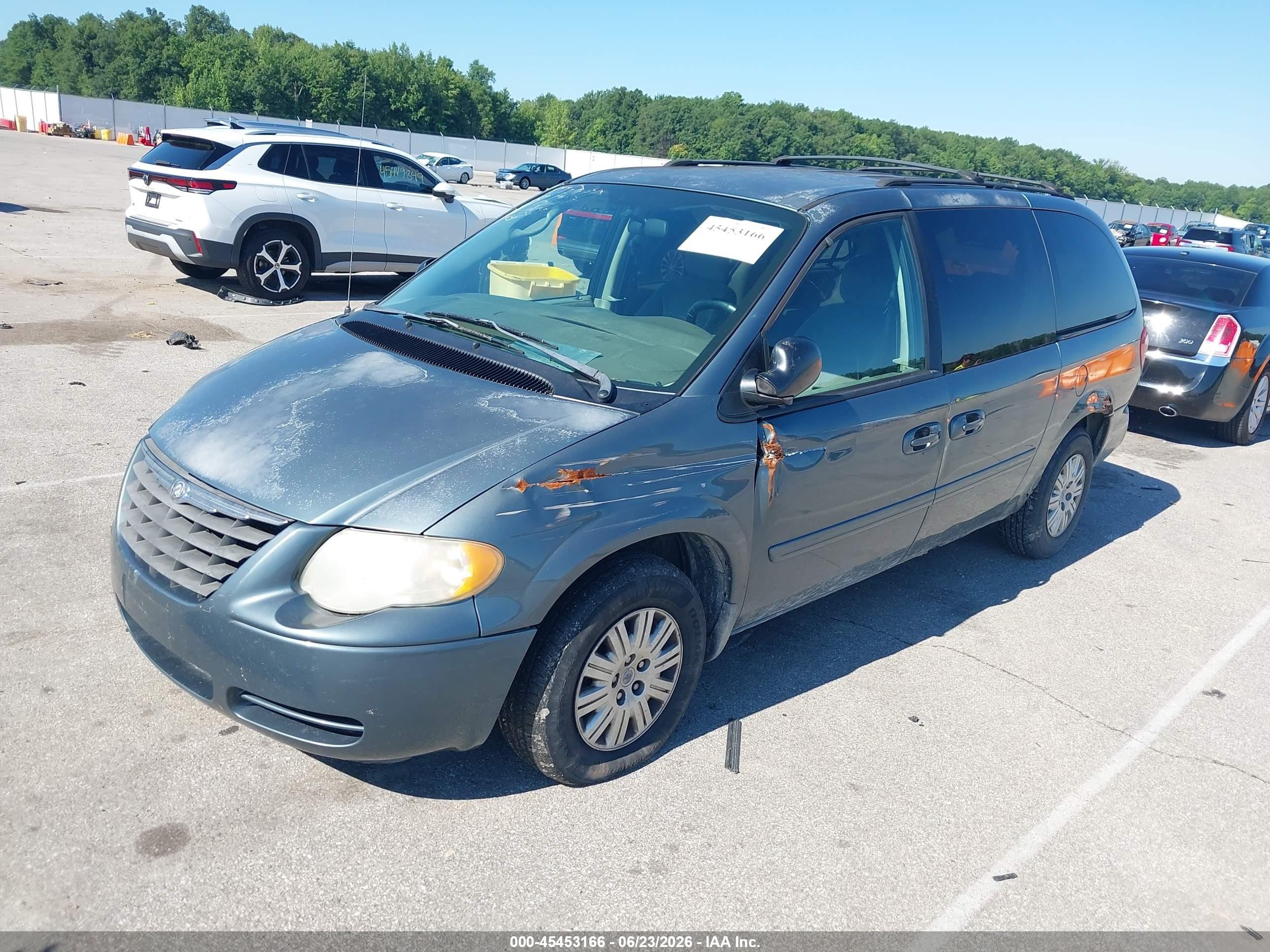 2006 Chrysler Town & Country Lx Blue vin: 2A4GP44R06R794923
