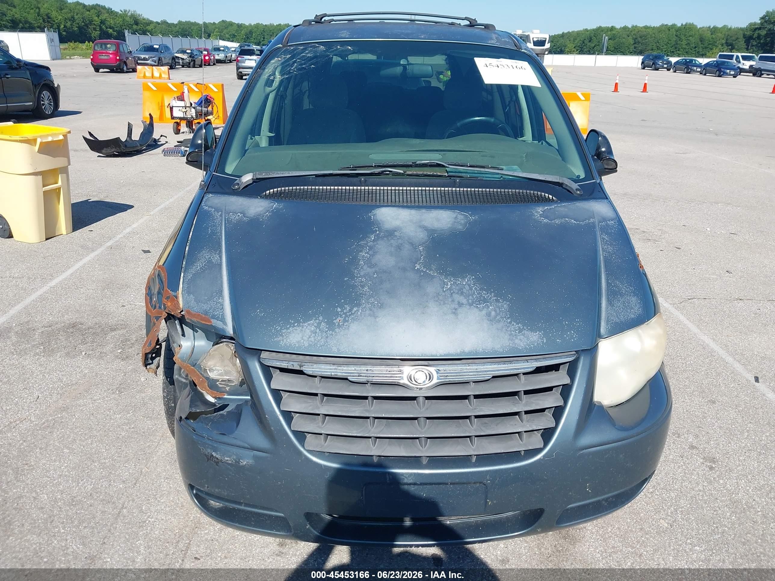 2006 Chrysler Town & Country Lx Blue vin: 2A4GP44R06R794923