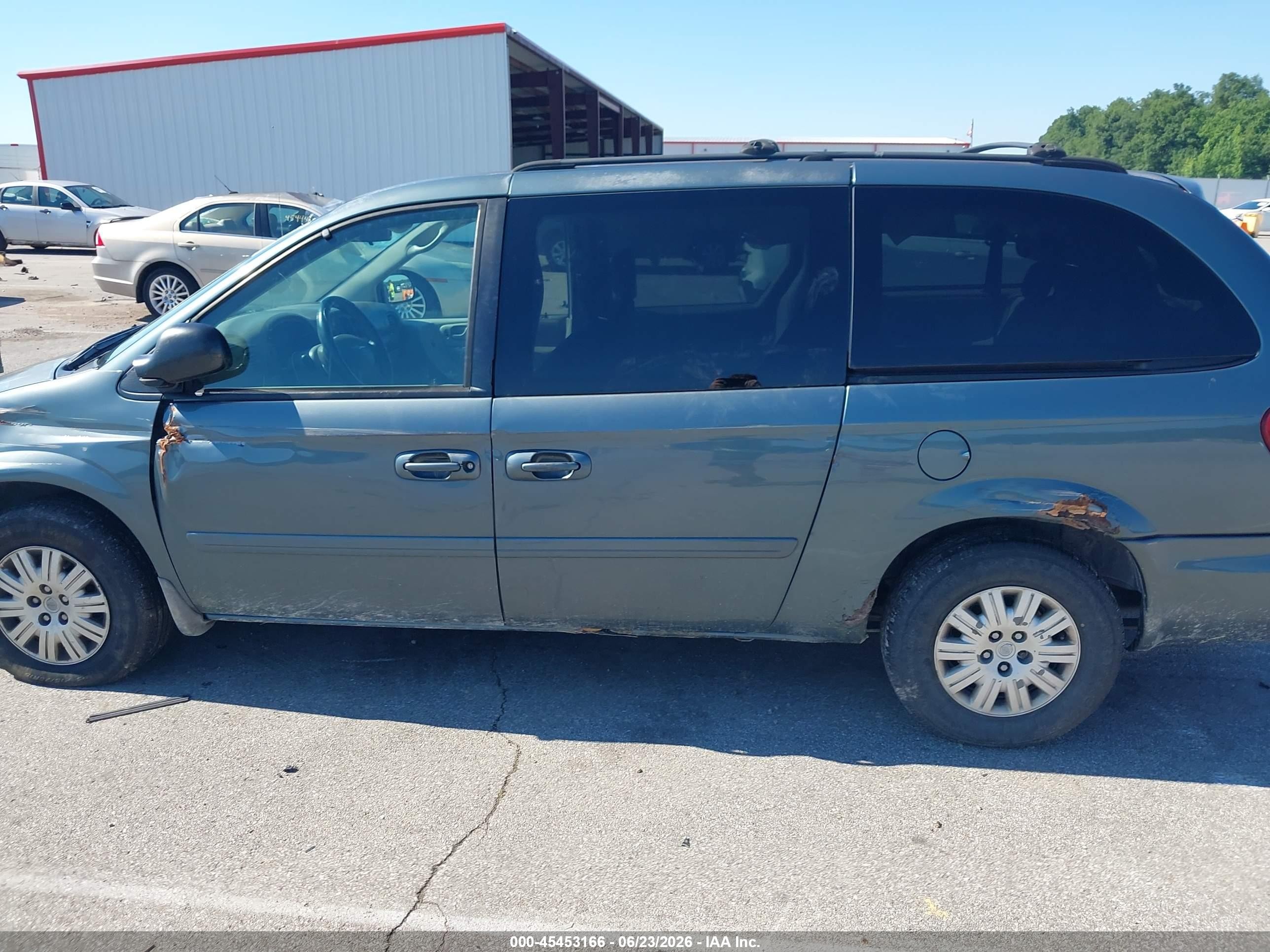 2006 Chrysler Town & Country Lx Blue vin: 2A4GP44R06R794923
