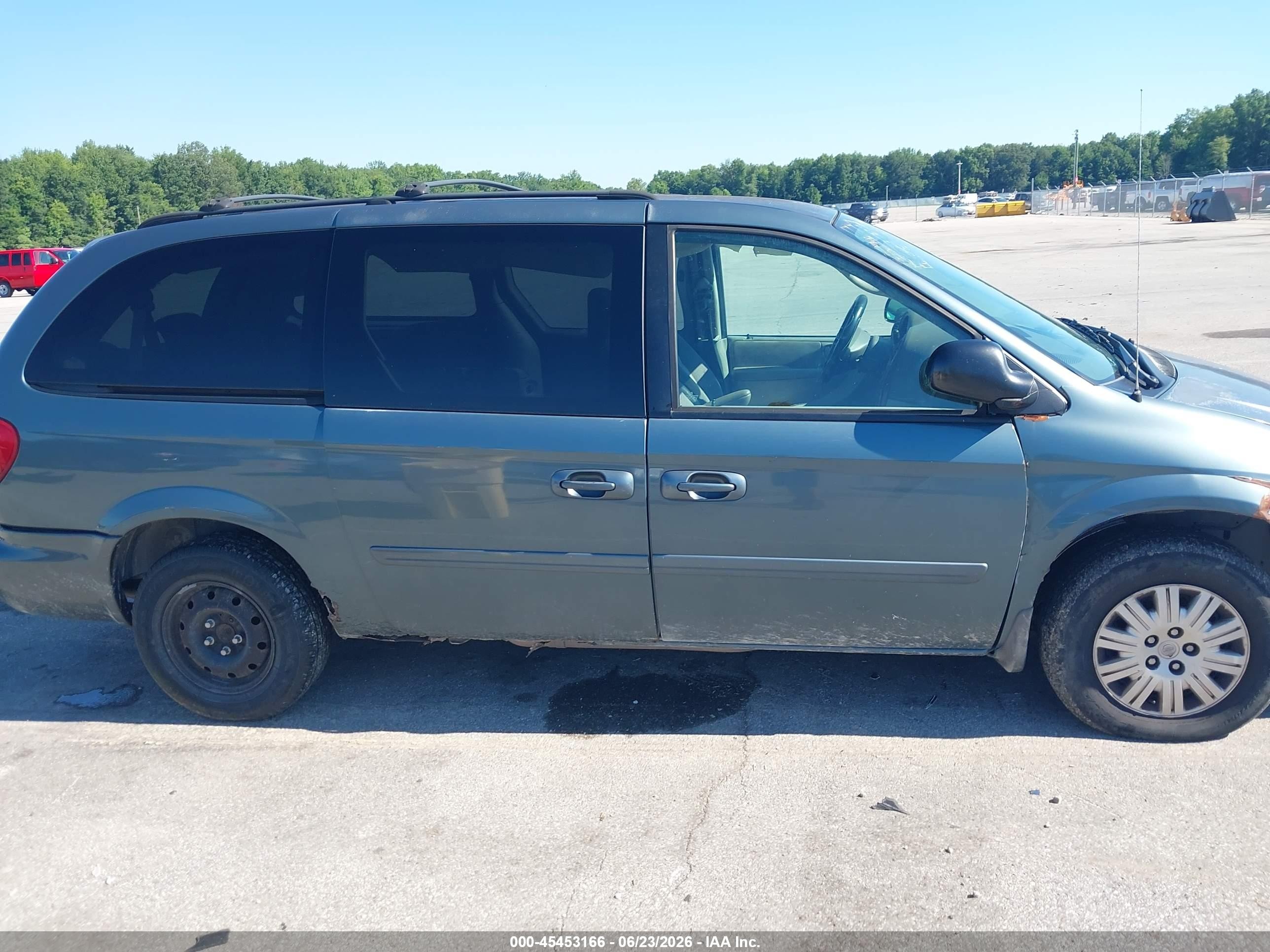 2006 Chrysler Town & Country Lx Blue vin: 2A4GP44R06R794923