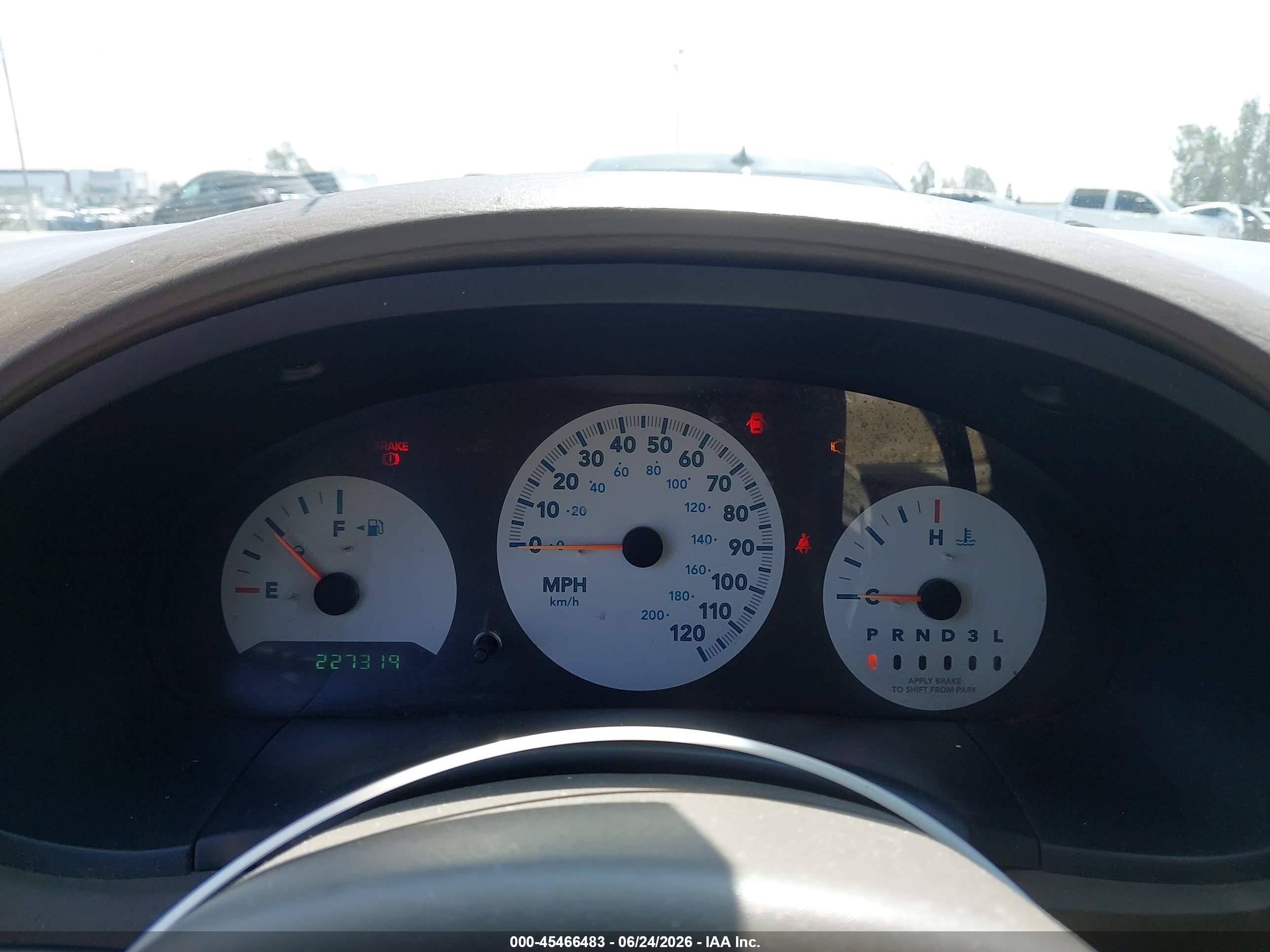 2006 Chrysler Town & Country Lx Белый vin: 2A4GP44R06R886825