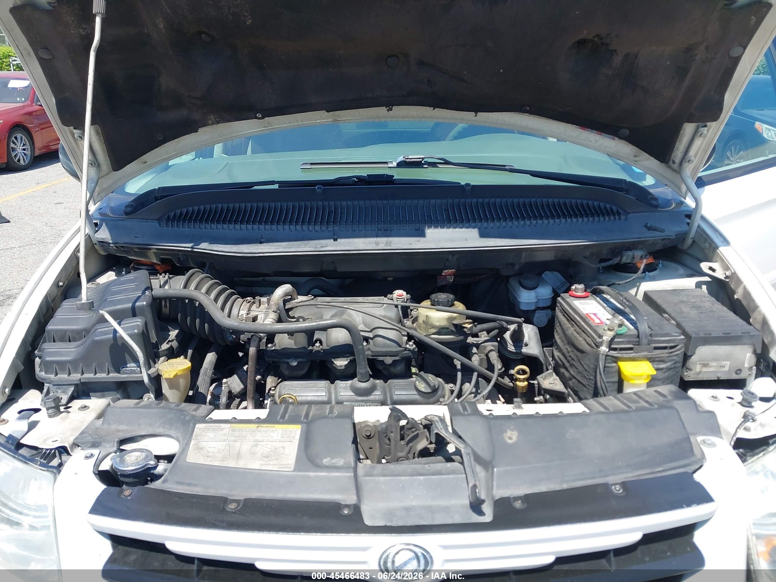 2006 Chrysler Town & Country Lx Белый vin: 2A4GP44R06R886825