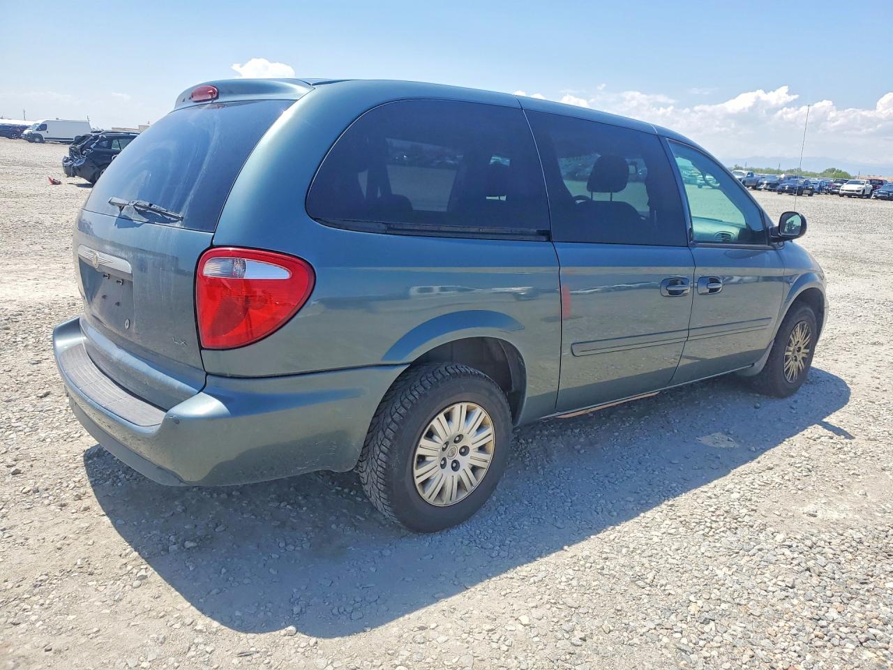 2007 Chrysler Town & Country Lx Blue vin: 2A4GP44R17R166810