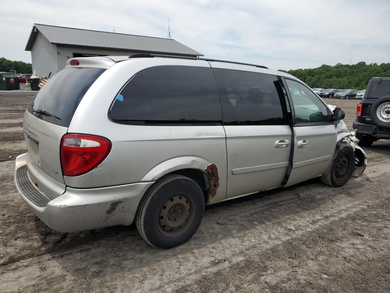 2007 Chrysler Town & Country Silver vin: 2A4GP44R27R298328