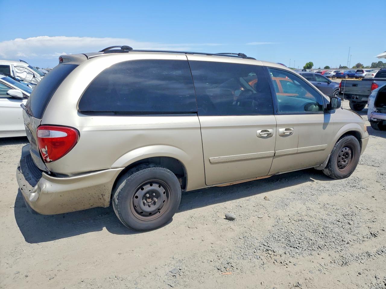 2007 Chrysler Town & Country Lx Beige vin: 2A4GP44R47R174836