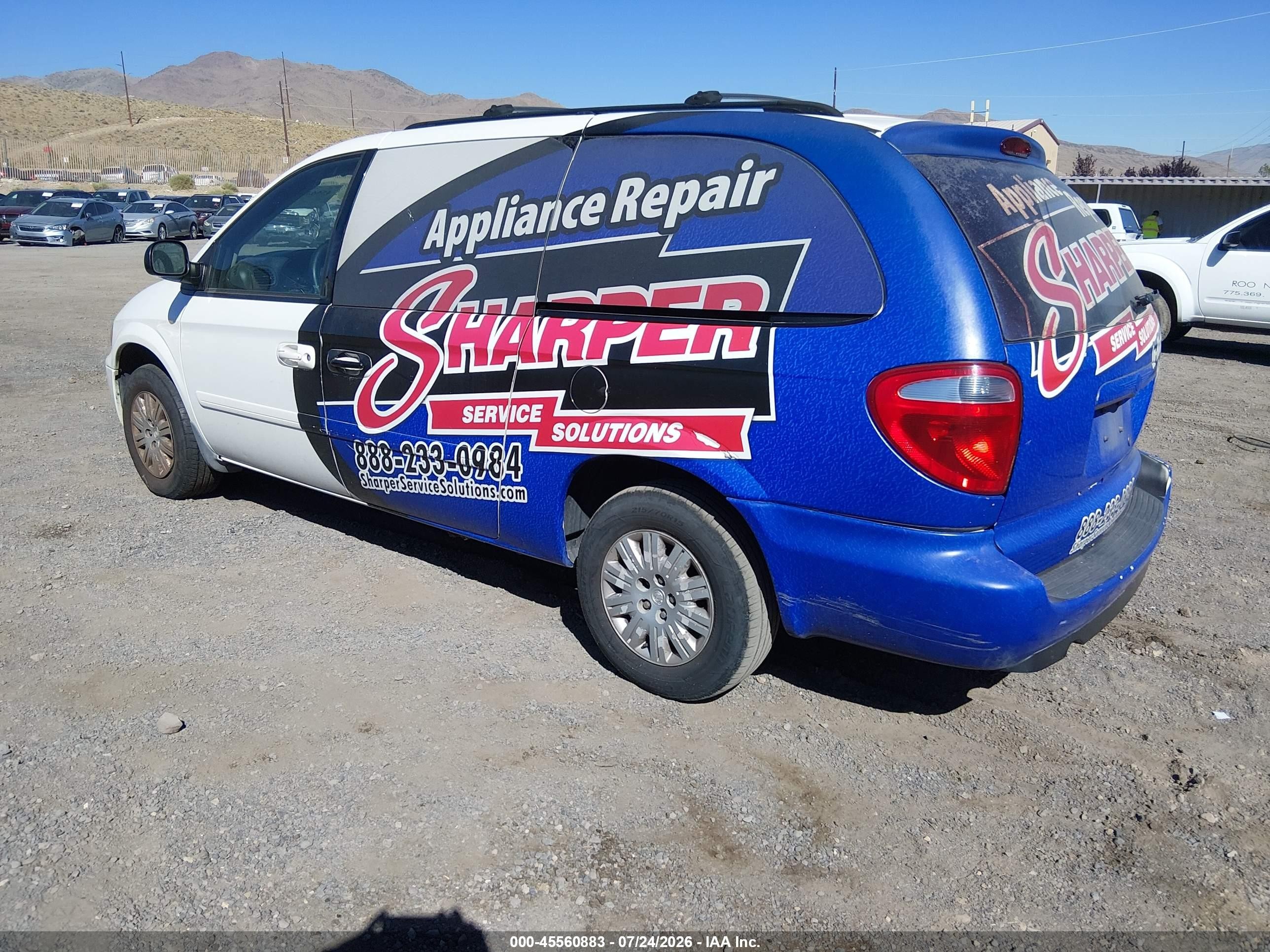 2007 Chrysler Town & Country Lx Белый vin: 2A4GP44R47R213389