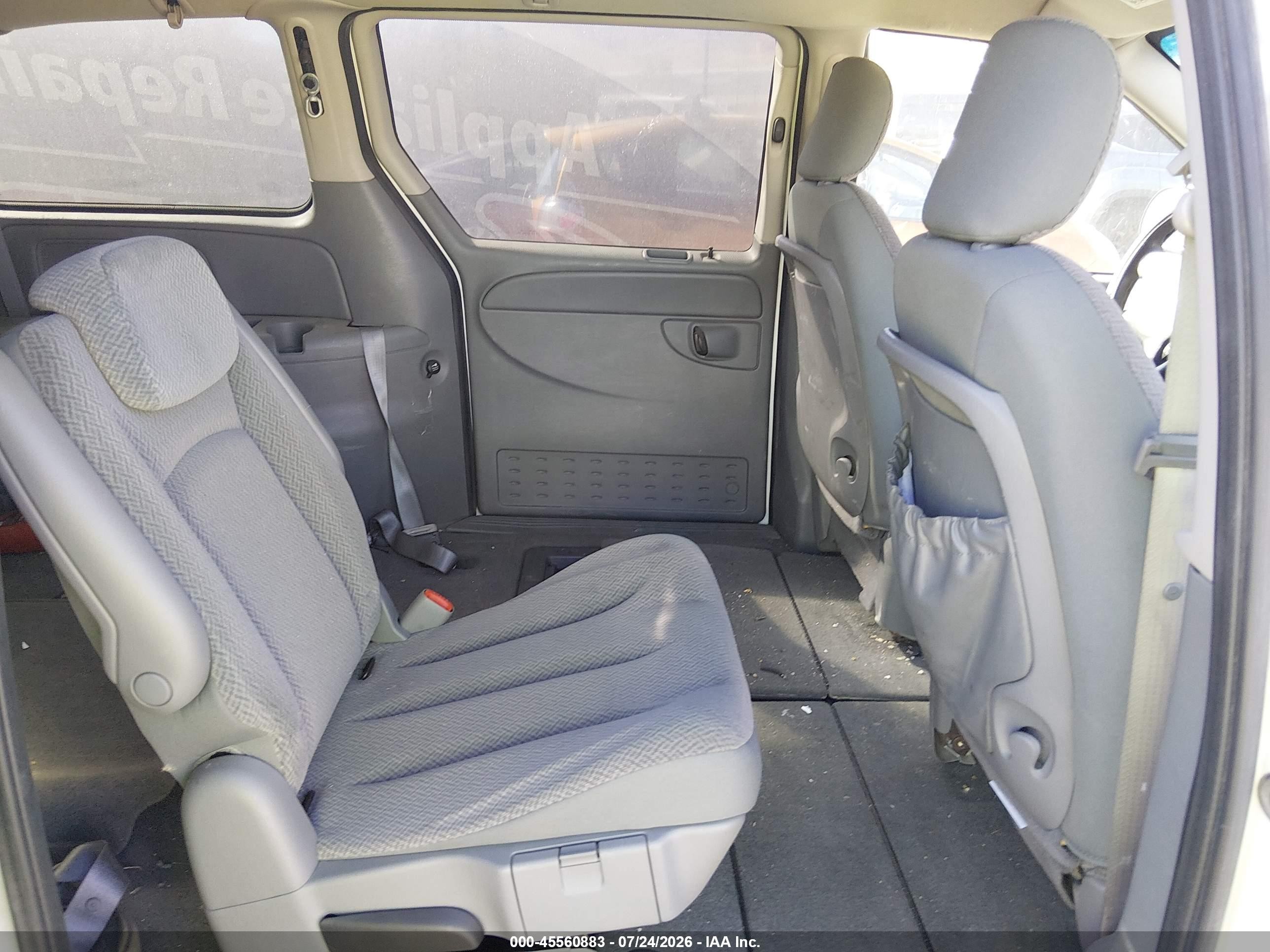 2007 Chrysler Town & Country Lx Белый vin: 2A4GP44R47R213389