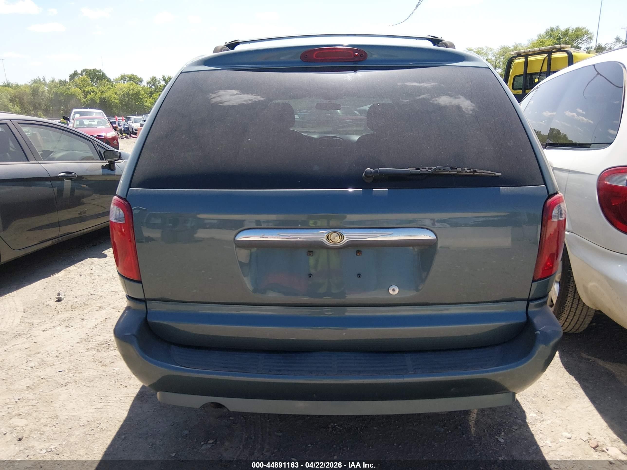2007 Chrysler Town & Country Lx Light Blue vin: 2A4GP44R57R216916
