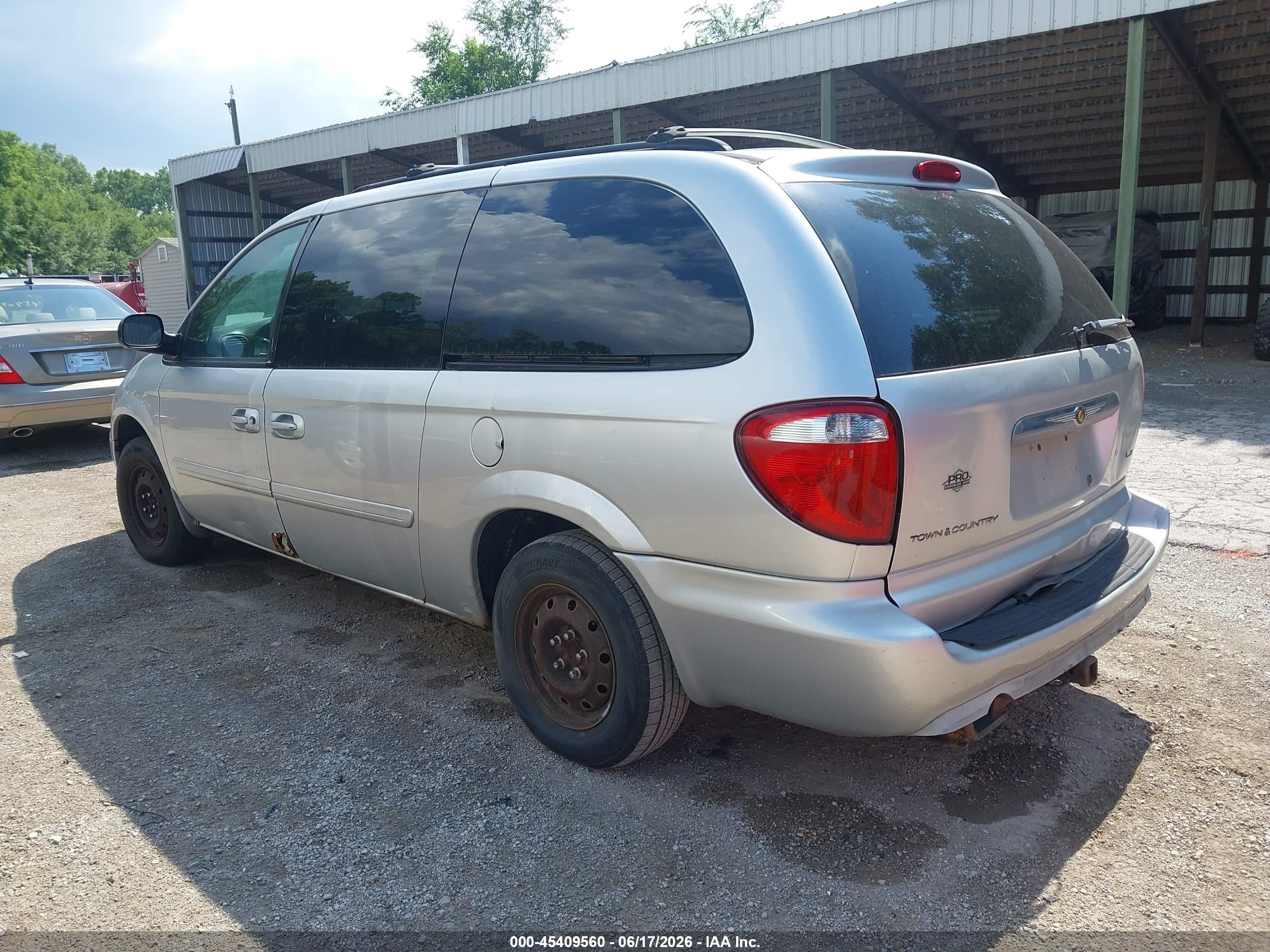 2006 Chrysler Town & Country Lx Silver vin: 2A4GP44R66R833515